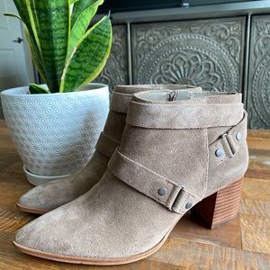 Sole Society Dariela Bootie